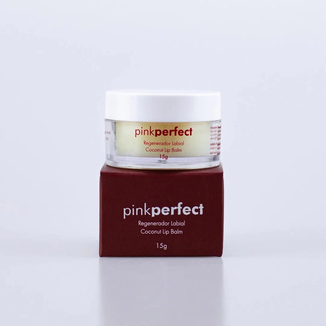 Regenerador labial PinkPerfect, balm labial de coco, pote de 15g sobre embalagem vermelha.